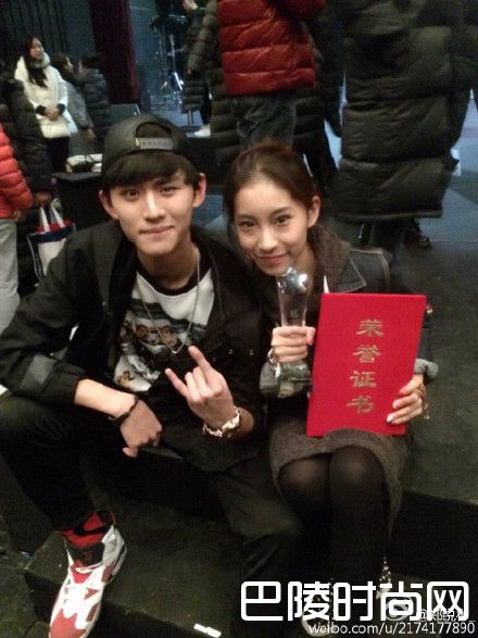 郑锐彬拍古装活动照片