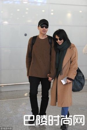 赵又廷机场照片