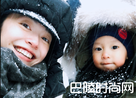 姚晨与孩子照片