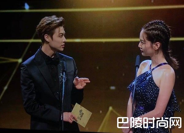 曾之乔与王子照片