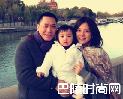 黄有龙赵薇照片