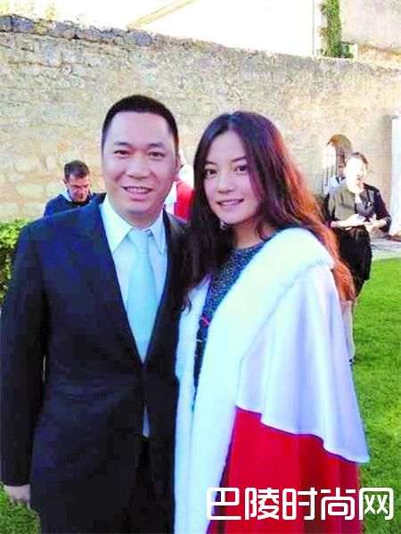 黄有龙赵薇照片