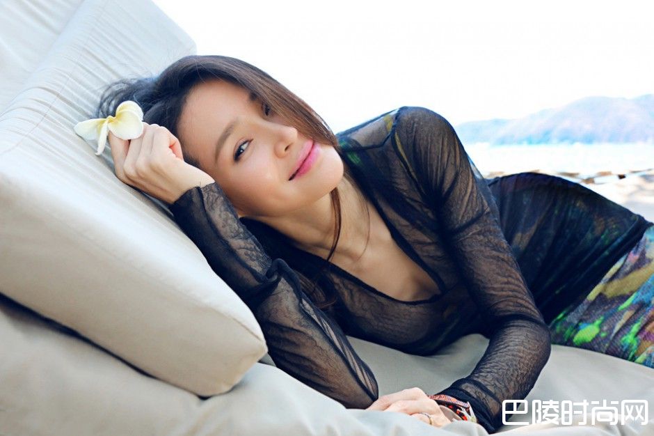 于明加性感照片