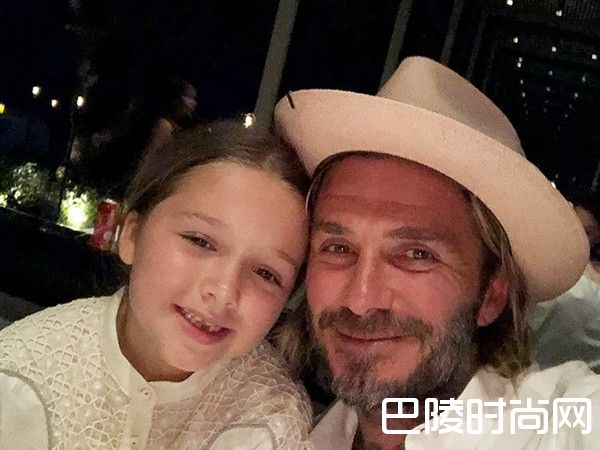 贝克汉姆和小七照片