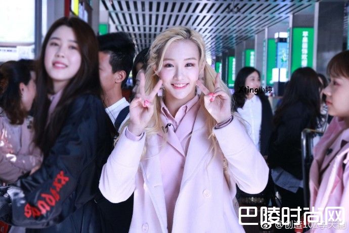 李天韵整容照片