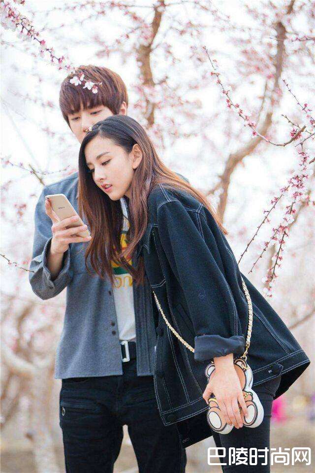 王一博宋祖儿照片