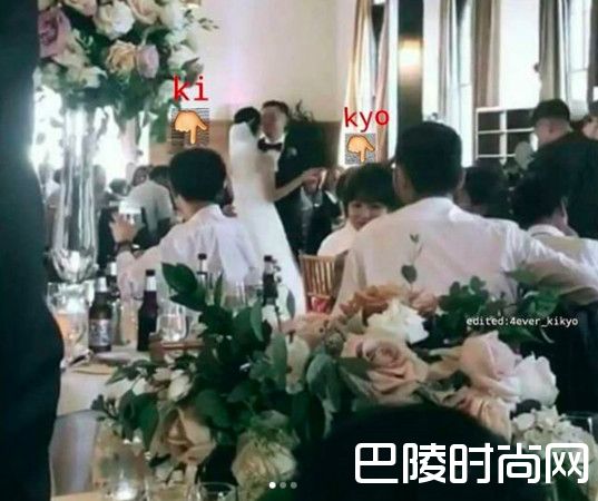 宋宋夫妻参加婚礼