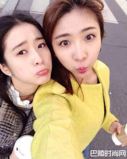 张雪迎姐妹俩照片