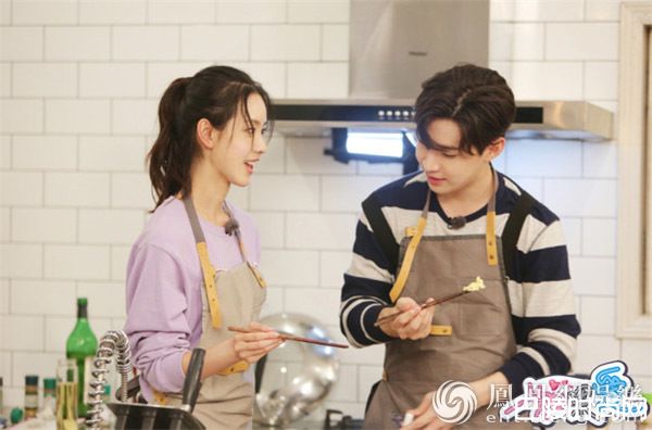 陈都灵刘宪华照片