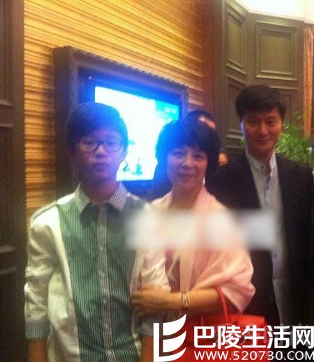 范冰冰弟弟近照曝光