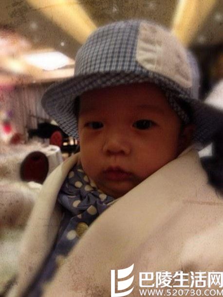 儿子百日照被陈小春曝光 儿子百日照被陈小春曝光