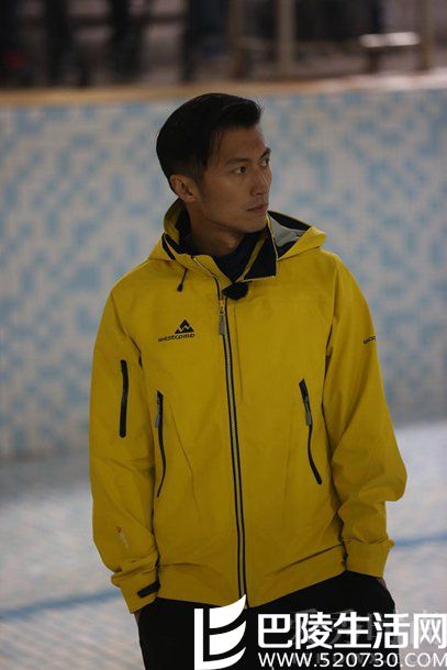 《蜜蜂少女队》的录制现场