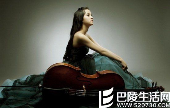 欧阳娜娜和她的小提琴