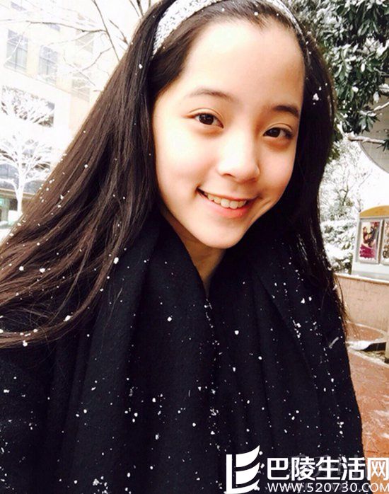 欧阳娜娜素颜照