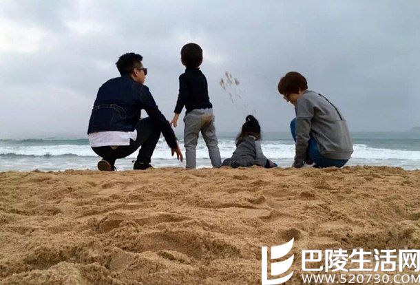 孙俪邓超一家四口