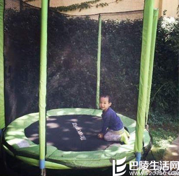 姚晨在微博上晒娃