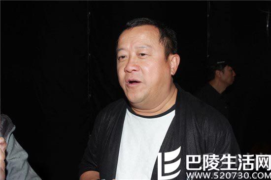 曾志伟霉运不断,座驾被抄牌 曾志伟霉运不断,座驾被抄牌