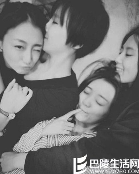 诗爷和她的后宫们