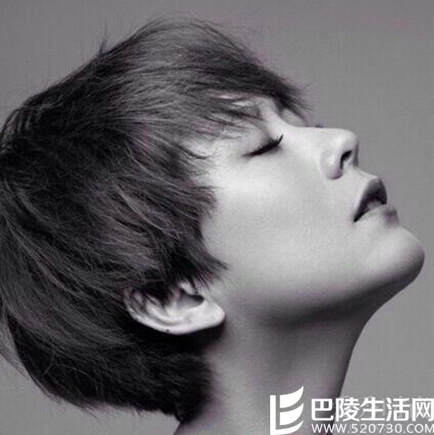 最初的短发造型