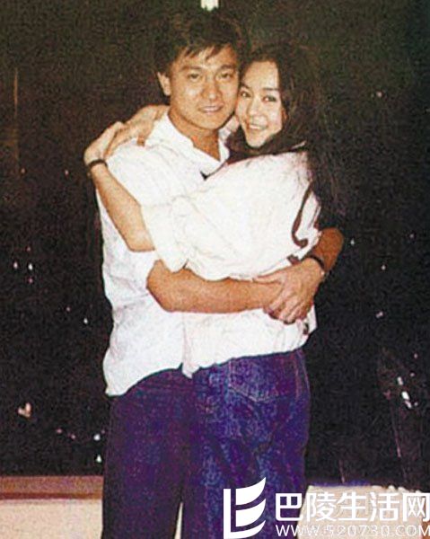 喻可欣:“他结婚了,我也解脱了” 喻可欣:“他结婚了,我也解脱了”