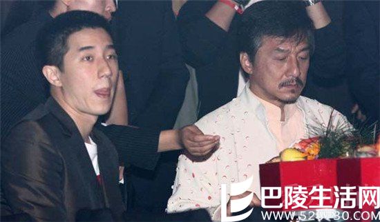 成龙因儿子发怒