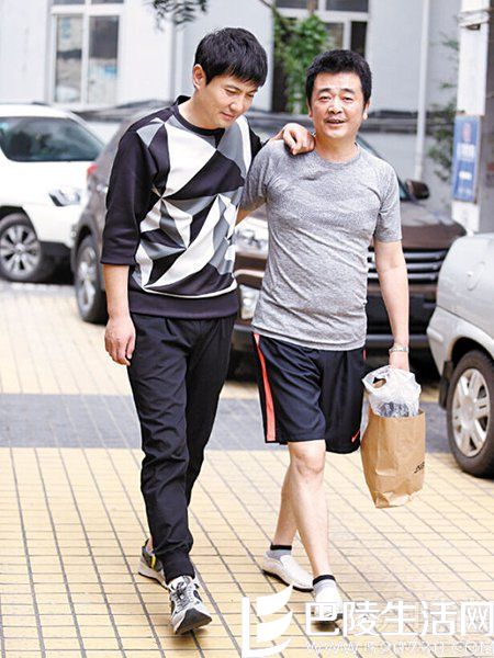 老人很满意，期待早点抱外孙