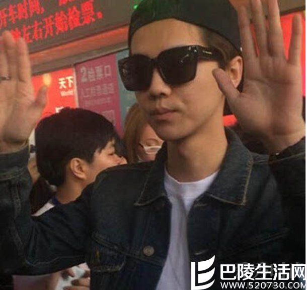 演员鹿晗 演员鹿晗