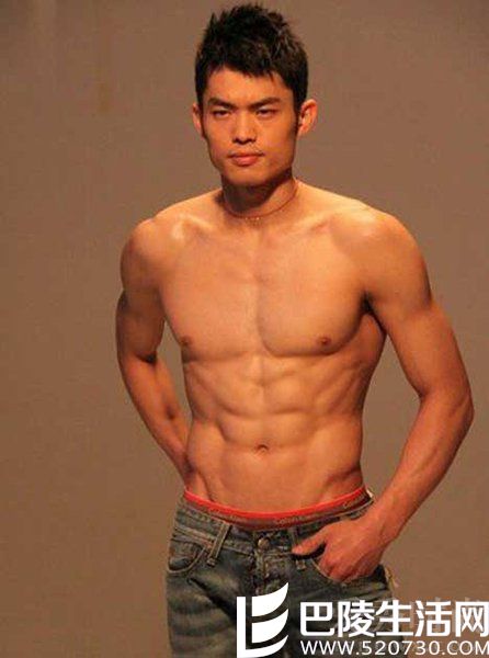 林丹大秀完美线条