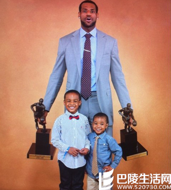 詹姆斯和两个儿子