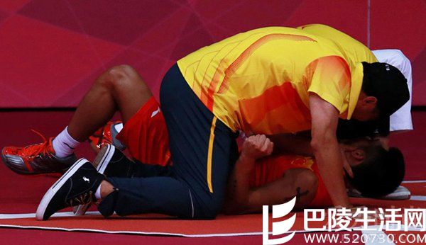 李永波强吻林丹 李永波强吻林丹