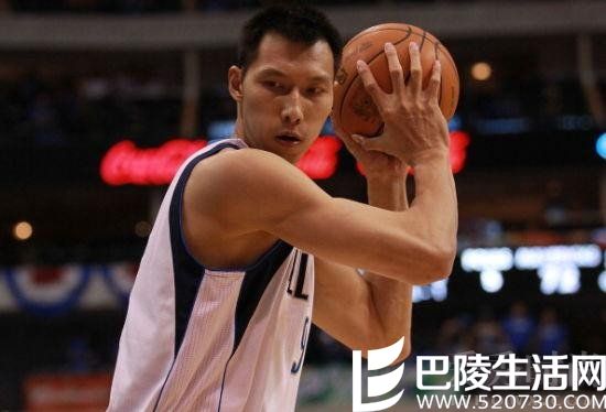 易建联女人缘好 易建联女人缘好