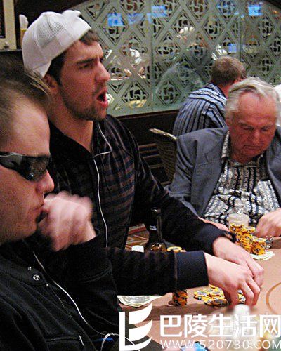 输钱心烦靠大麻消愁