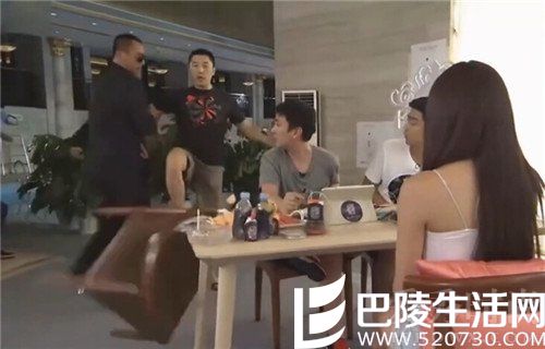 王思聪被男子闹事