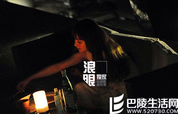 姚笛抽烟动作娴熟 姚笛抽烟动作娴熟