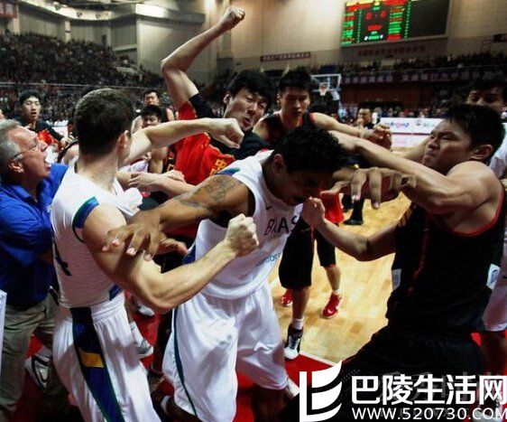 打架现场 打架现场