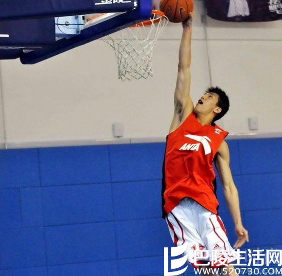 郭艾伦篮球运动员翘楚 郭艾伦篮球运动员翘楚