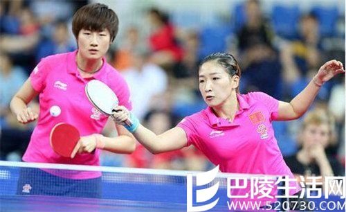 刘诗雯丁宁比赛过程中