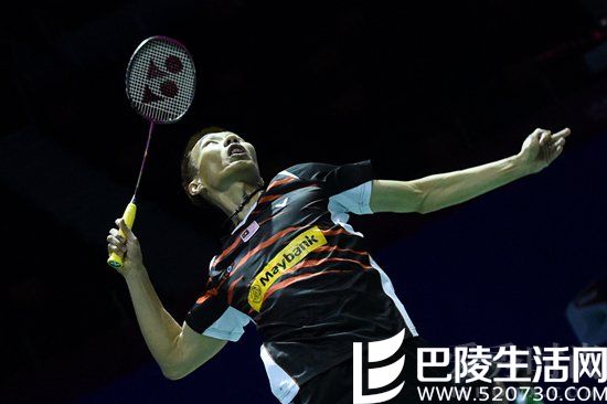 李宗伟的打球姿势 李宗伟的打球姿势