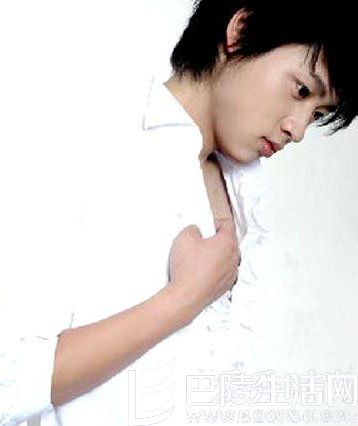 “阳光男孩”魏晨的照片竟被盗用变成性病广告