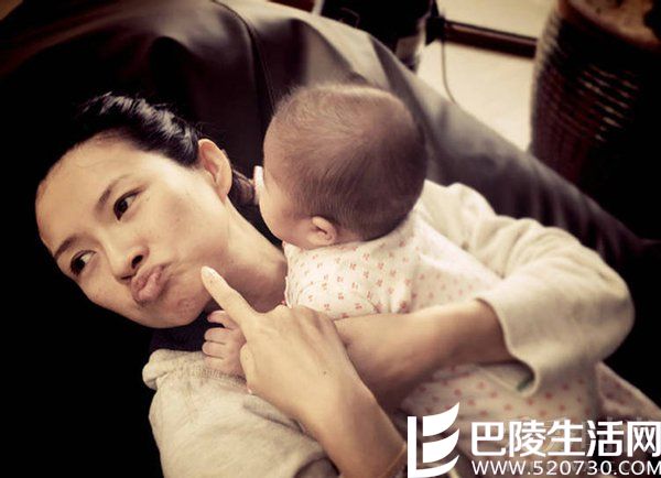 章子怡与女儿醒醒 章子怡与女儿醒醒