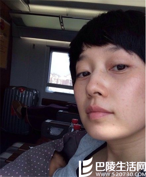 马伊琍和小女儿