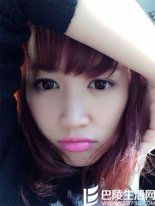 马蓉装可怜状 马蓉装可怜状