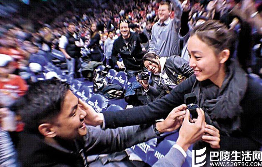 黑人陈建州：球场突袭向范玮琪求婚