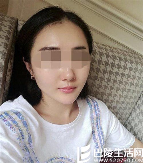 女粉丝生活近照