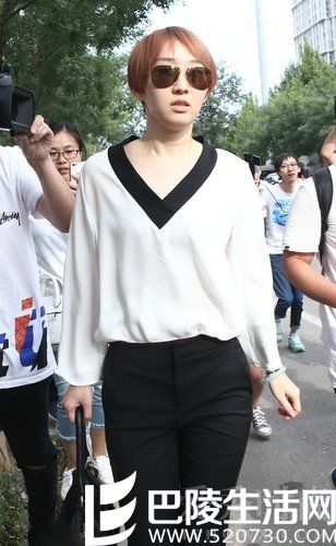 杨慧露面 杨慧露面