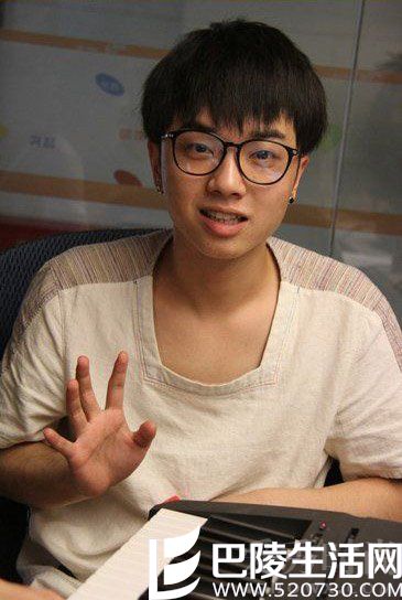 快男初期的华晨宇