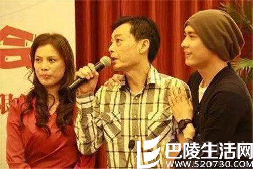 李易峰和爸爸 李易峰和爸爸
