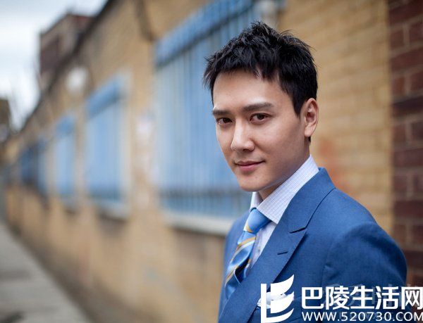 豪车豪宅都是冯绍峰自己赚