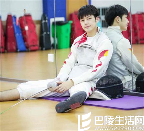 国家击剑队队员董力