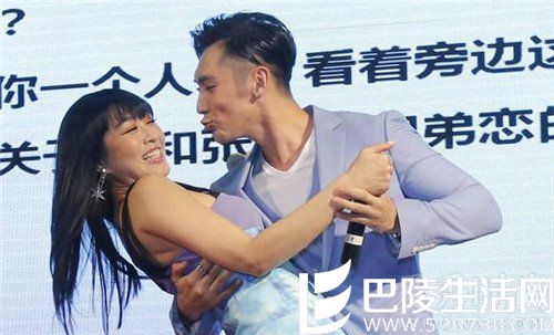 张伦硕轻吻钟丽缇 张伦硕轻吻钟丽缇